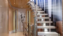 Motor yacht LA PELLEGRINA -  Stairs